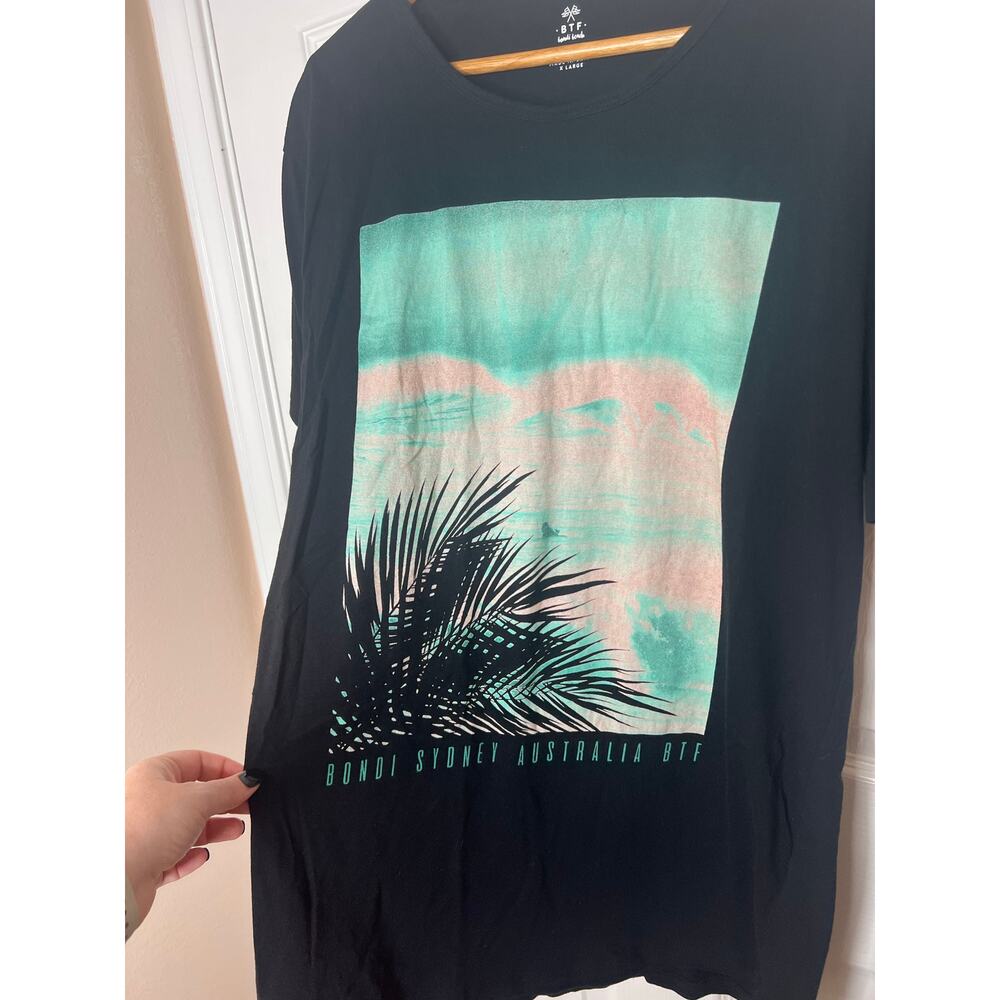 Men's Graphic T-Shirt BTF Between The Flags Bondi Beach Sydney Australia Size XL - Picture 4 of 7
